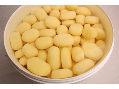 Kartofler risolis 3 kg. bestilles kl.10.30 dagen før lev. Mandags lev. bestil fre. før kl.14