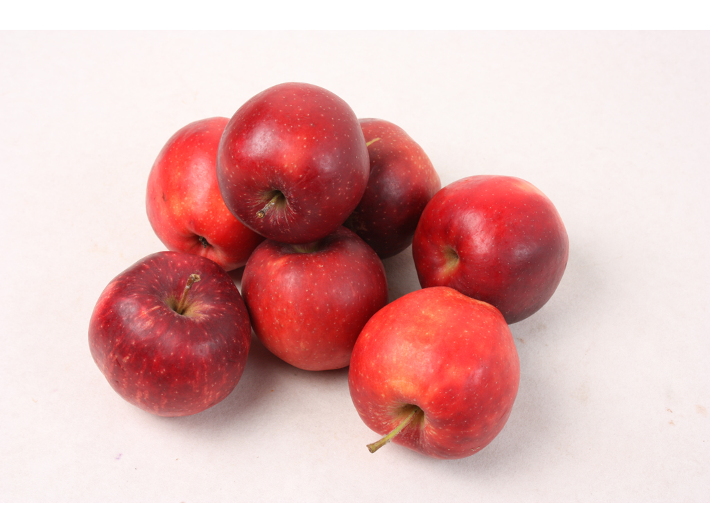 Æbler Red prince kasse ca. 13 kg. ca. 85 stk. Tyske